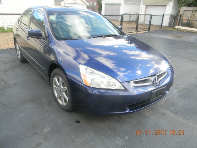 2003 Honda Accord 4WD Ext Cab 134.0 SLE2