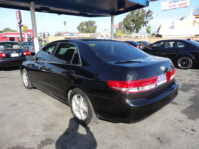 2004 Honda Accord ZQ8 LS