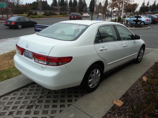 2004 Honda Accord 2dr Reg Cab 120.5 WB