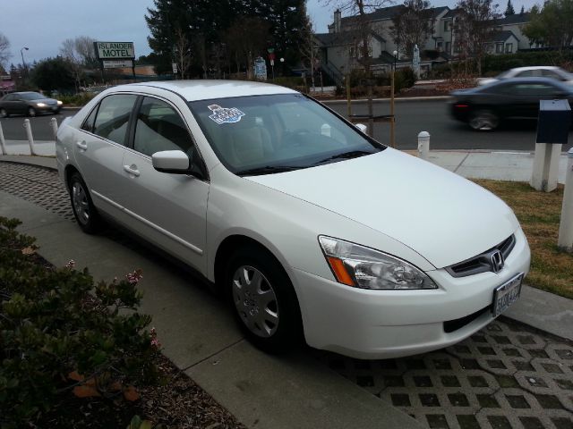 2004 Honda Accord 2dr Reg Cab 120.5 WB