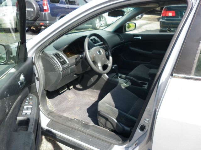 2004 Honda Accord 2dr Reg Cab 120.5 WB