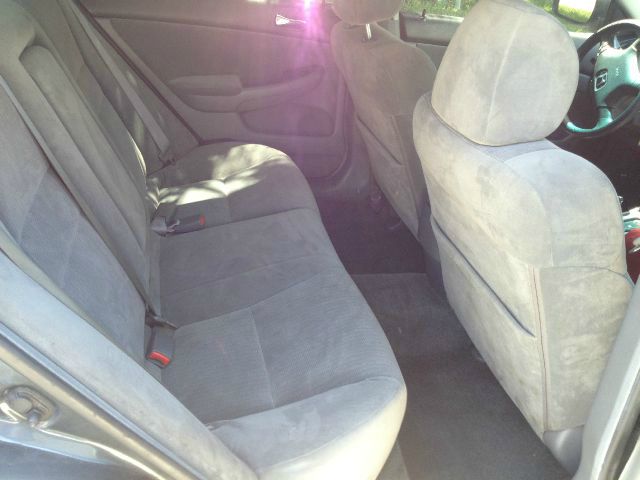 2004 Honda Accord 2dr Reg Cab 120.5 WB