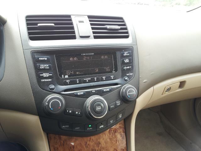 2004 Honda Accord LS 2WD