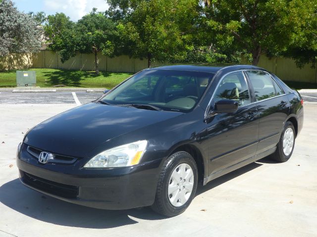 2004 Honda Accord 2dr Reg Cab 120.5 WB