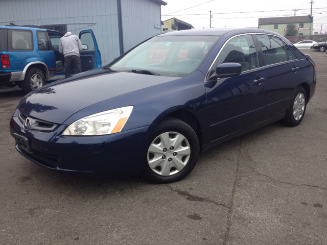 2004 Honda Accord 2dr Reg Cab 120.5 WB