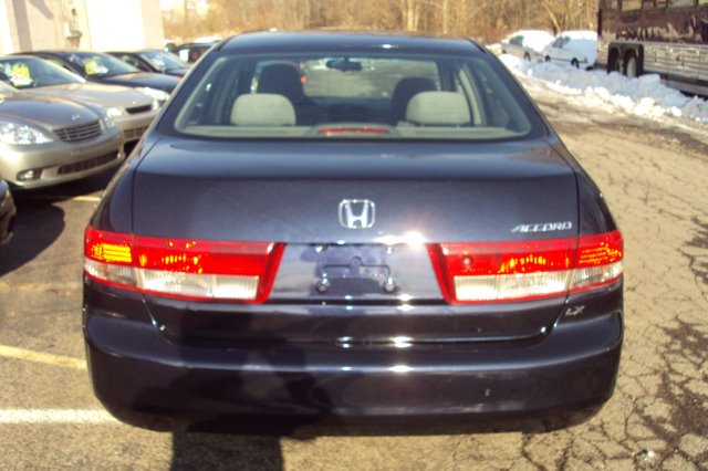 2004 Honda Accord 2dr Reg Cab 120.5 WB