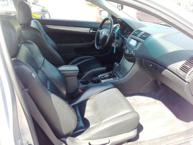 2004 Honda Accord Loaded Up