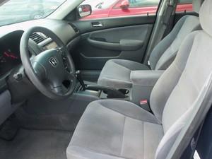 2004 Honda Accord 2dr Reg Cab 120.5 WB