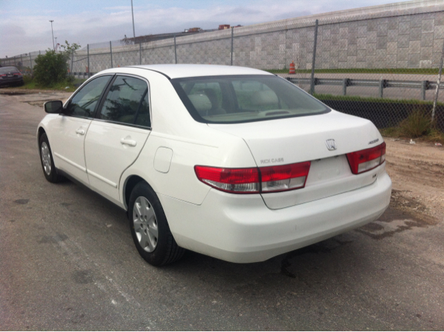 2004 Honda Accord 2dr Reg Cab 120.5 WB
