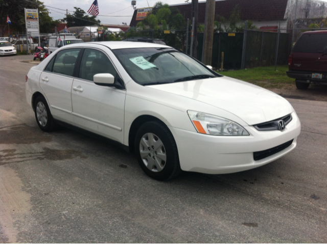 2004 Honda Accord 2dr Reg Cab 120.5 WB