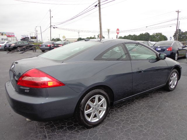 2004 Honda Accord Luxury Hardtop 4dr