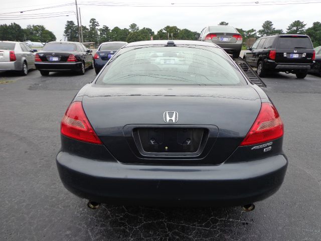 2004 Honda Accord Luxury Hardtop 4dr