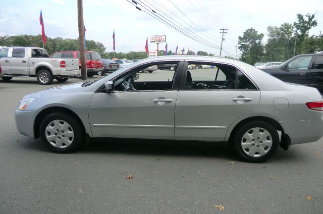 2004 Honda Accord 2dr Reg Cab 120.5 WB