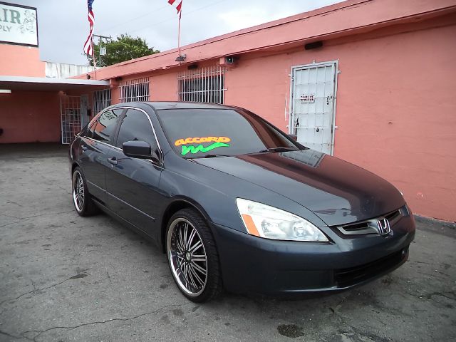 2004 Honda Accord 2dr Reg Cab 120.5 WB