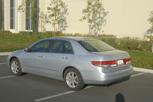 2004 Honda Accord SLT - QUAD CAB Cummins
