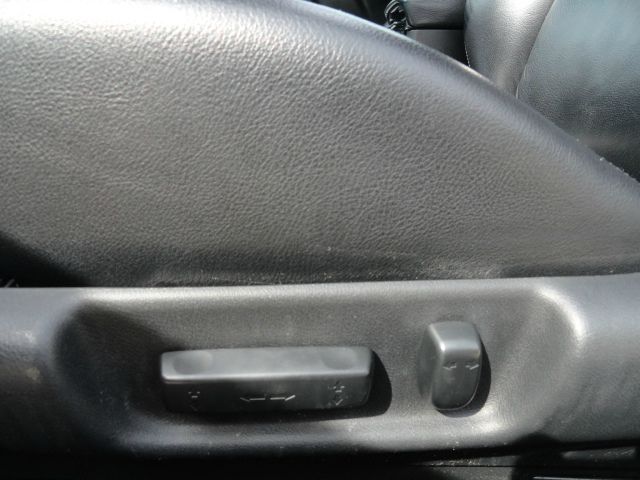 2004 Honda Accord Luxury Hardtop 4dr