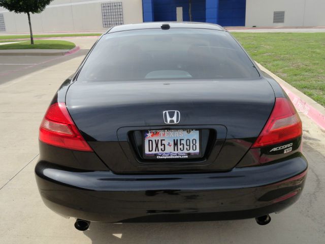 2004 Honda Accord Luxury Hardtop 4dr