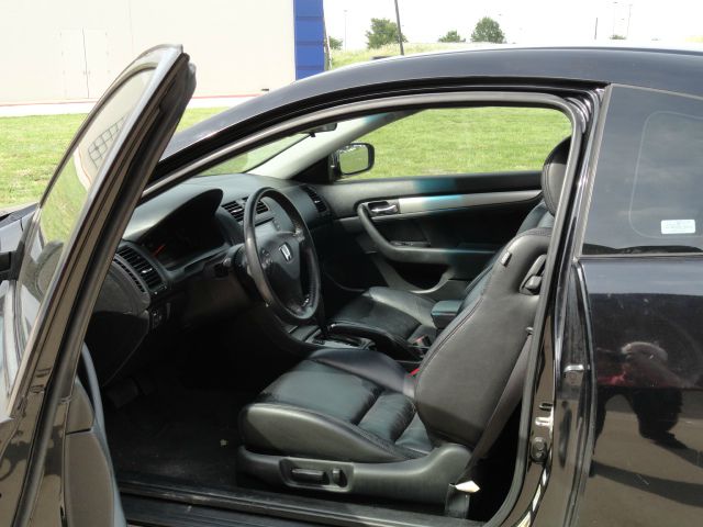 2004 Honda Accord Luxury Hardtop 4dr
