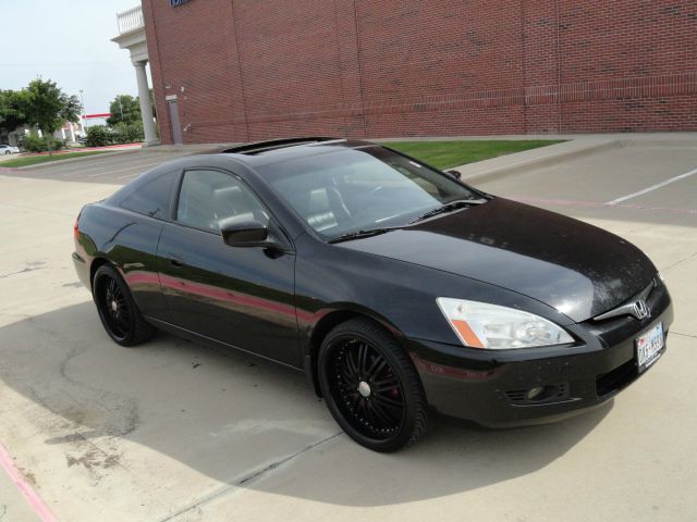 2004 Honda Accord Luxury Hardtop 4dr