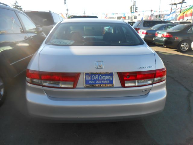 2004 Honda Accord 2dr Reg Cab 120.5 WB
