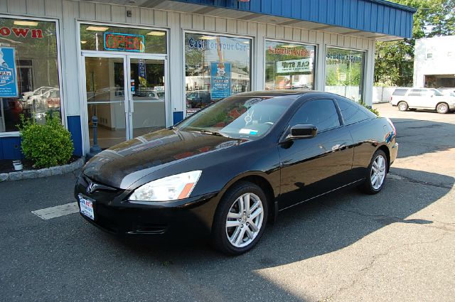 2004 Honda Accord 4 DR Sportwagen TDI (R)