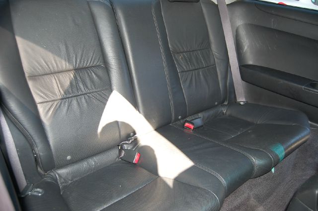 2004 Honda Accord 4 DR Sportwagen TDI (R)