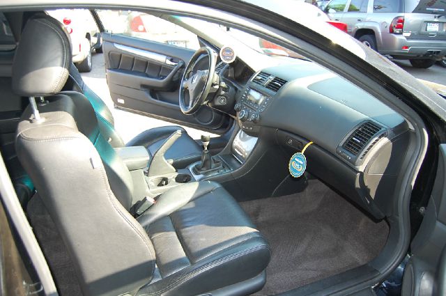 2004 Honda Accord 4 DR Sportwagen TDI (R)