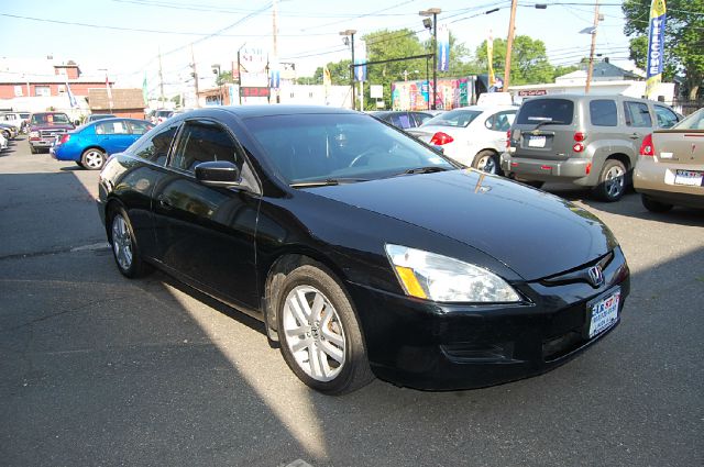 2004 Honda Accord 4 DR Sportwagen TDI (R)