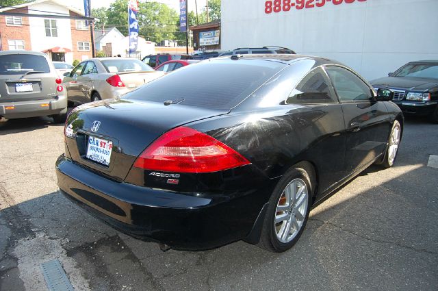 2004 Honda Accord 4 DR Sportwagen TDI (R)