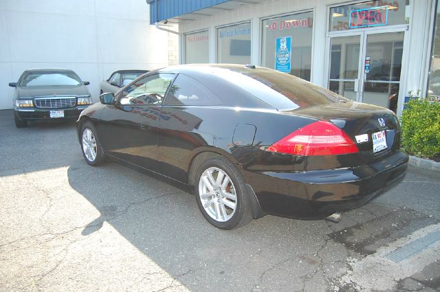 2004 Honda Accord 4 DR Sportwagen TDI (R)