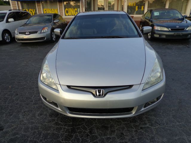 2005 Honda Accord Luxury Hardtop 4dr