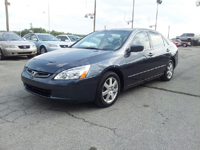2005 Honda Accord 4dr 2.9L Twin Turbo AWD W/3rd Row