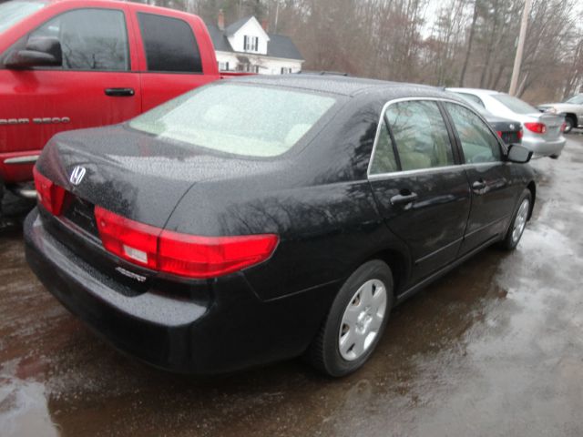 2005 Honda Accord 2dr Reg Cab 120.5 WB