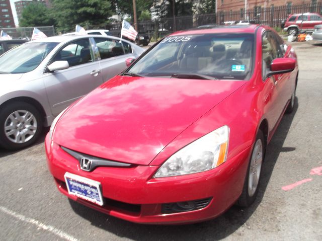 2005 Honda Accord Luxury Hardtop 4dr