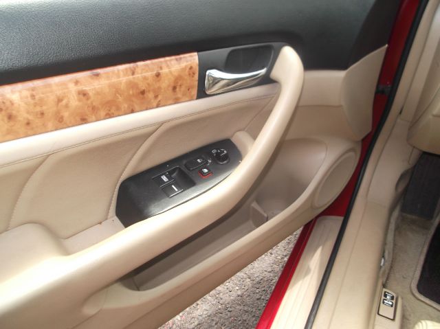 2005 Honda Accord Luxury Hardtop 4dr