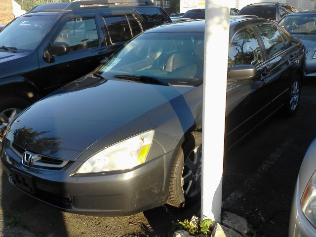2005 Honda Accord SLT - QUAD CAB Cummins