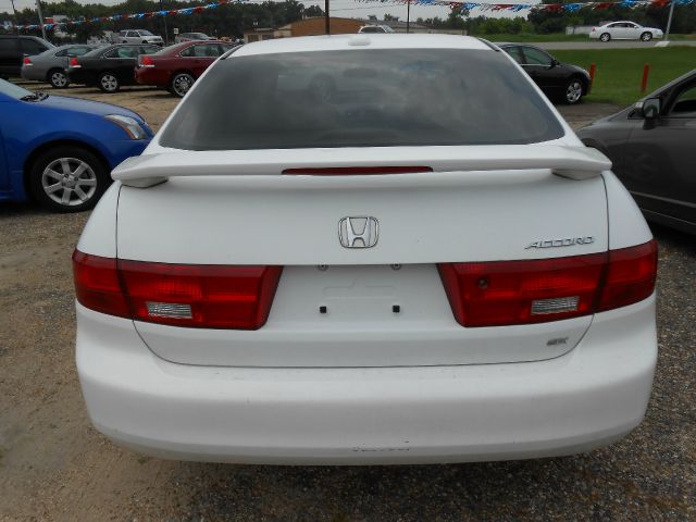 2005 Honda Accord RT HEMI V8