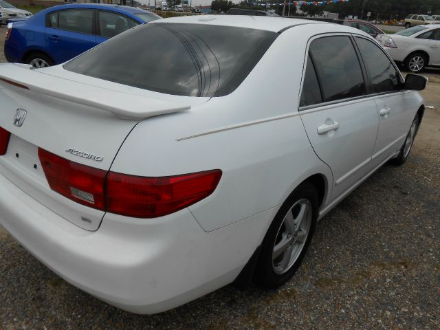 2005 Honda Accord RT HEMI V8