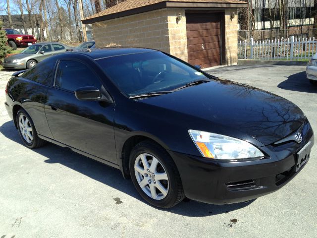 2005 Honda Accord Luxury Hardtop 4dr
