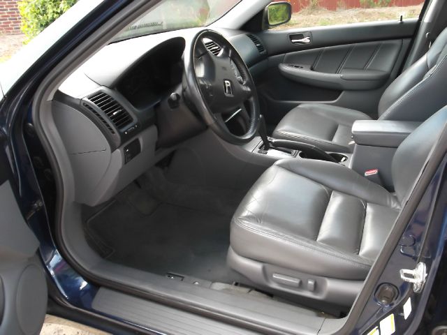 2005 Honda Accord RT HEMI V8