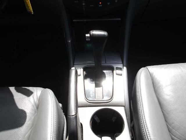 2005 Honda Accord RT HEMI V8