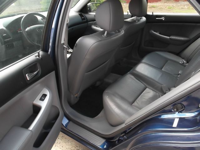 2005 Honda Accord RT HEMI V8