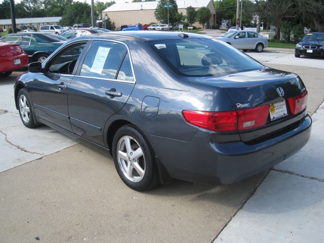 2005 Honda Accord RT HEMI V8