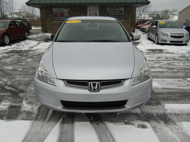 2005 Honda Accord 2dr Reg Cab 120.5 WB