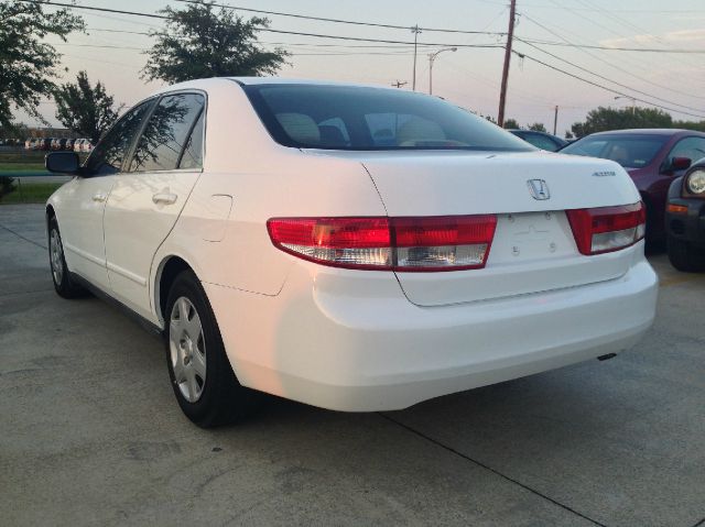 2005 Honda Accord 2dr Reg Cab 120.5 WB