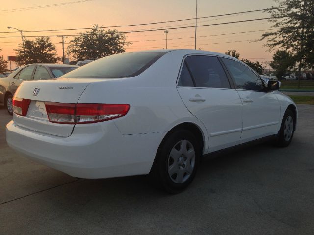 2005 Honda Accord 2dr Reg Cab 120.5 WB