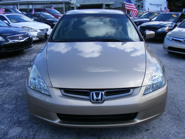2005 Honda Accord 2dr Reg Cab 120.5 WB