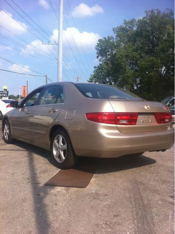2005 Honda Accord RT HEMI V8