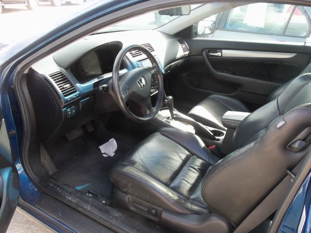 2005 Honda Accord Luxury Hardtop 4dr