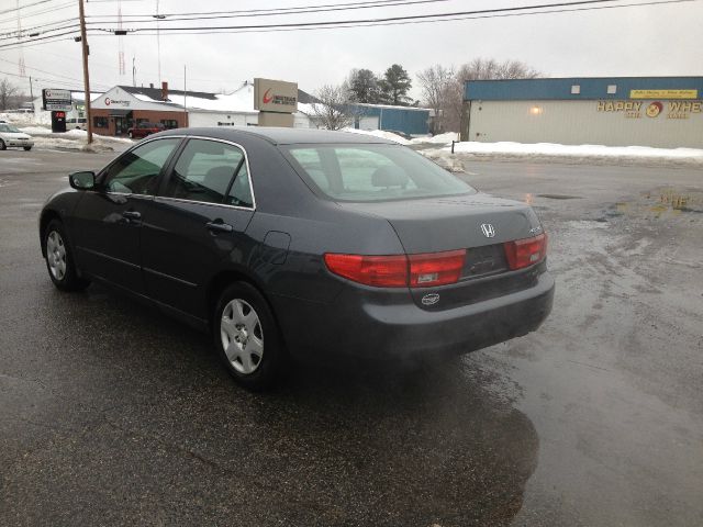 2005 Honda Accord 2dr Reg Cab 120.5 WB